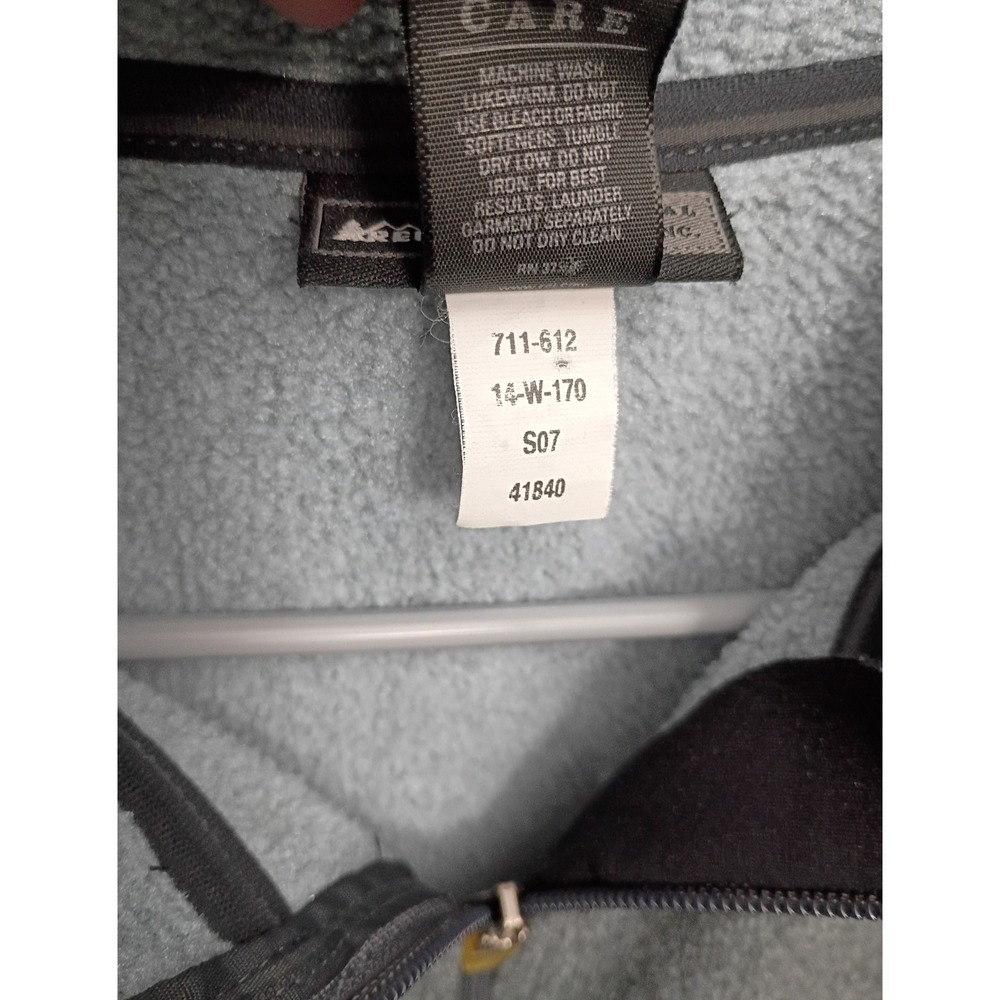 REI Polartec Fleece Vest Womens XL Gray Full Zip Sweater Knit Outdoor 711-612 - Picture 6 of 6
